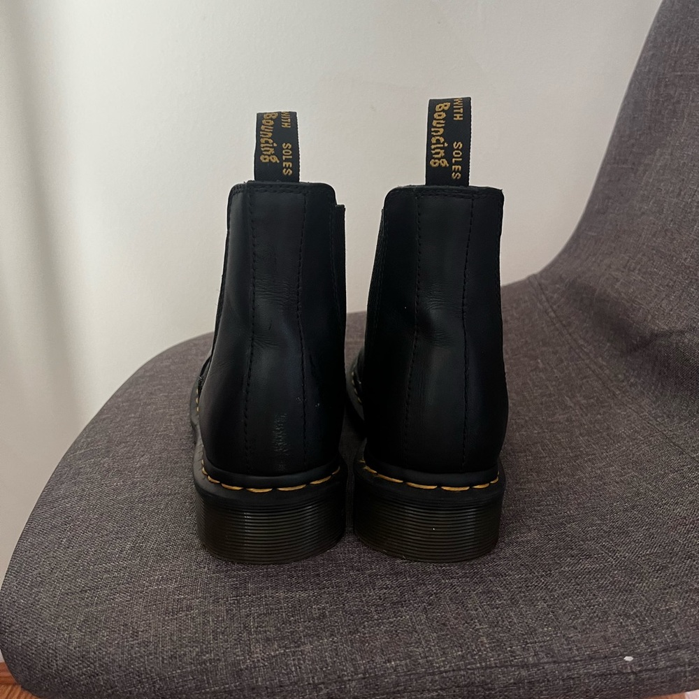 Dr Martens Chelsea Boots Size 6/EU37